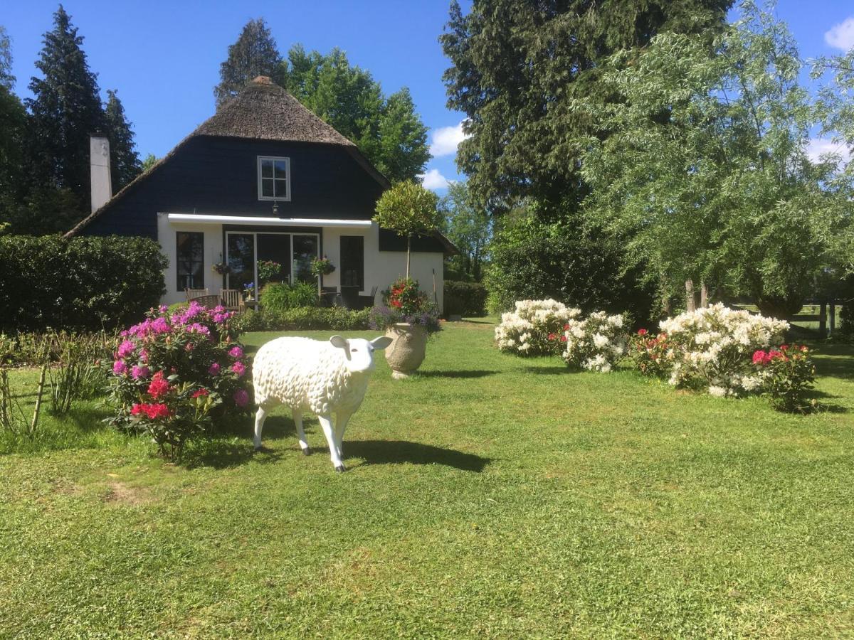 Landgoed Hoeve Honeswei ウィンタースウェイク エクステリア 写真