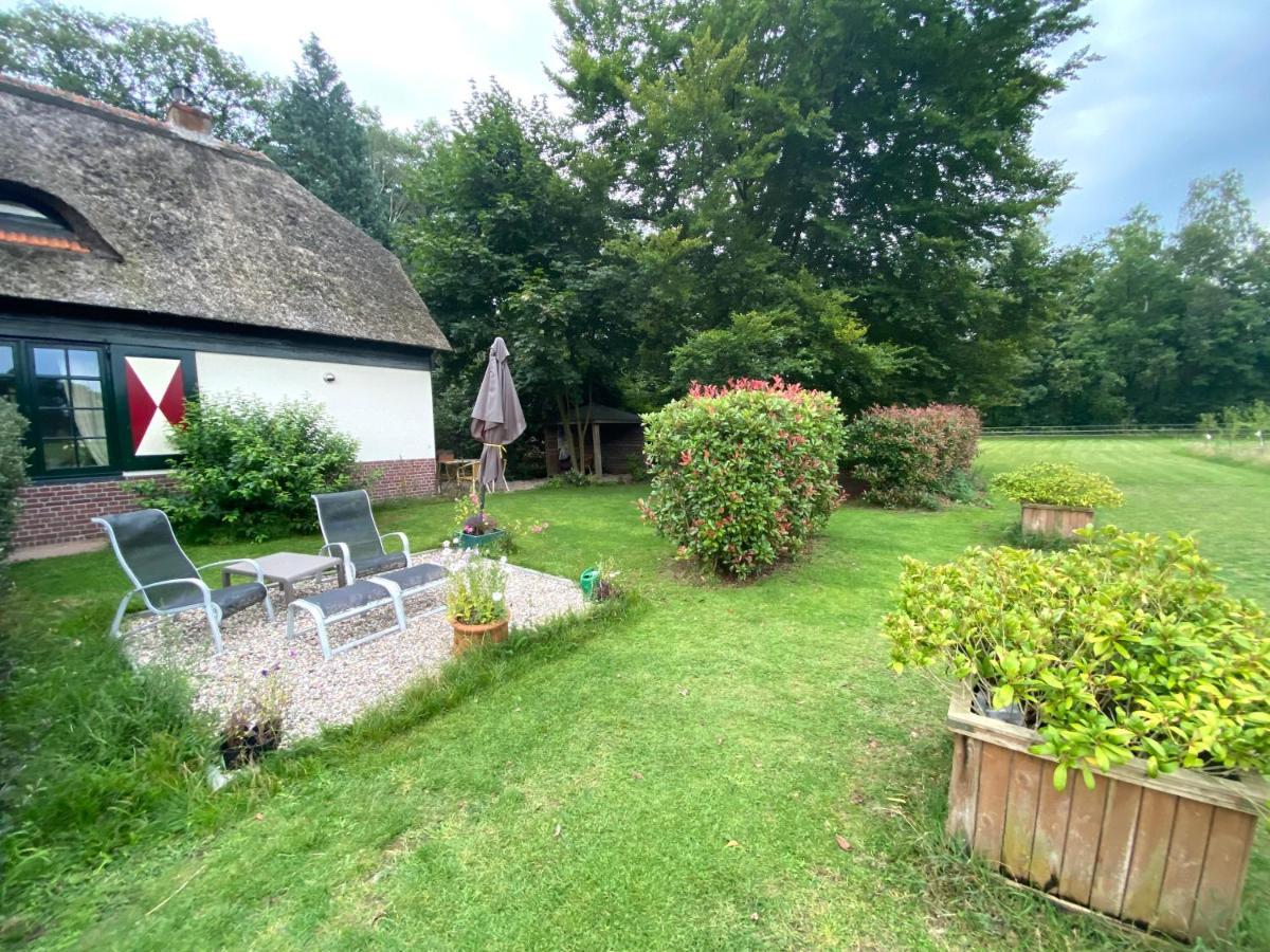 Landgoed Hoeve Honeswei ウィンタースウェイク エクステリア 写真
