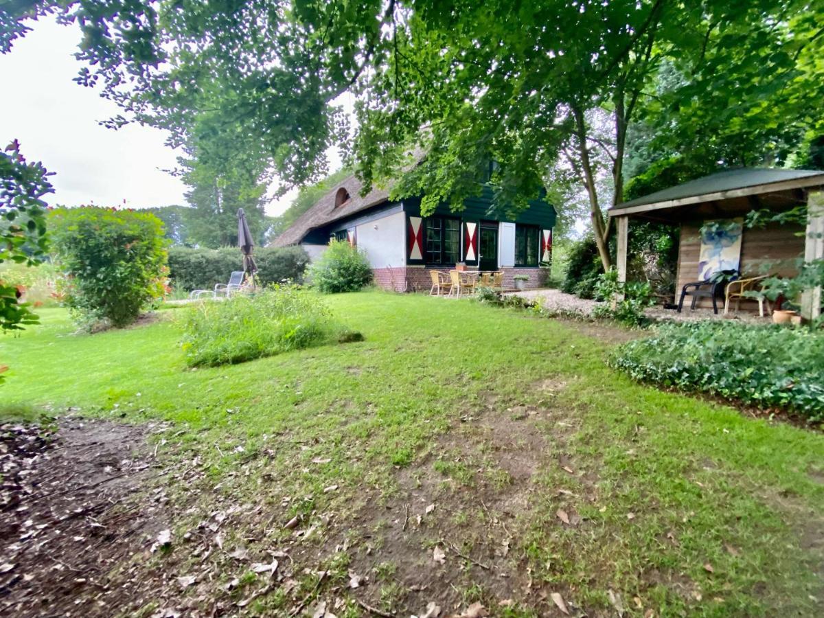 Landgoed Hoeve Honeswei ウィンタースウェイク エクステリア 写真