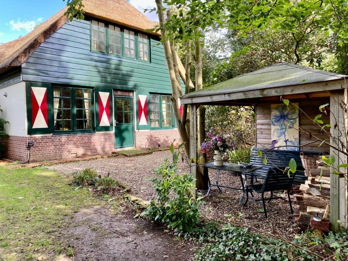 Landgoed Hoeve Honeswei ウィンタースウェイク エクステリア 写真