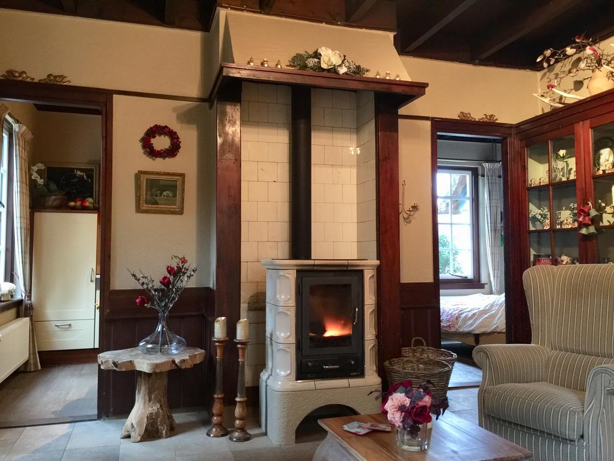 Landgoed Hoeve Honeswei ウィンタースウェイク エクステリア 写真